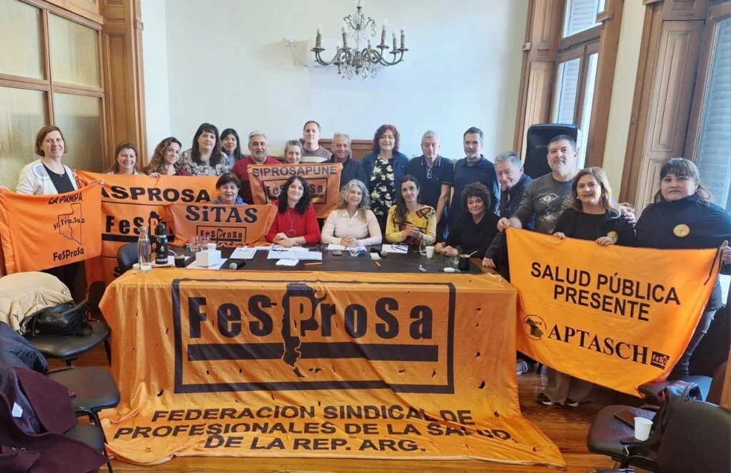 AProSLaR amenaza con protestas si no se resuelven los reclamos salariales urgente