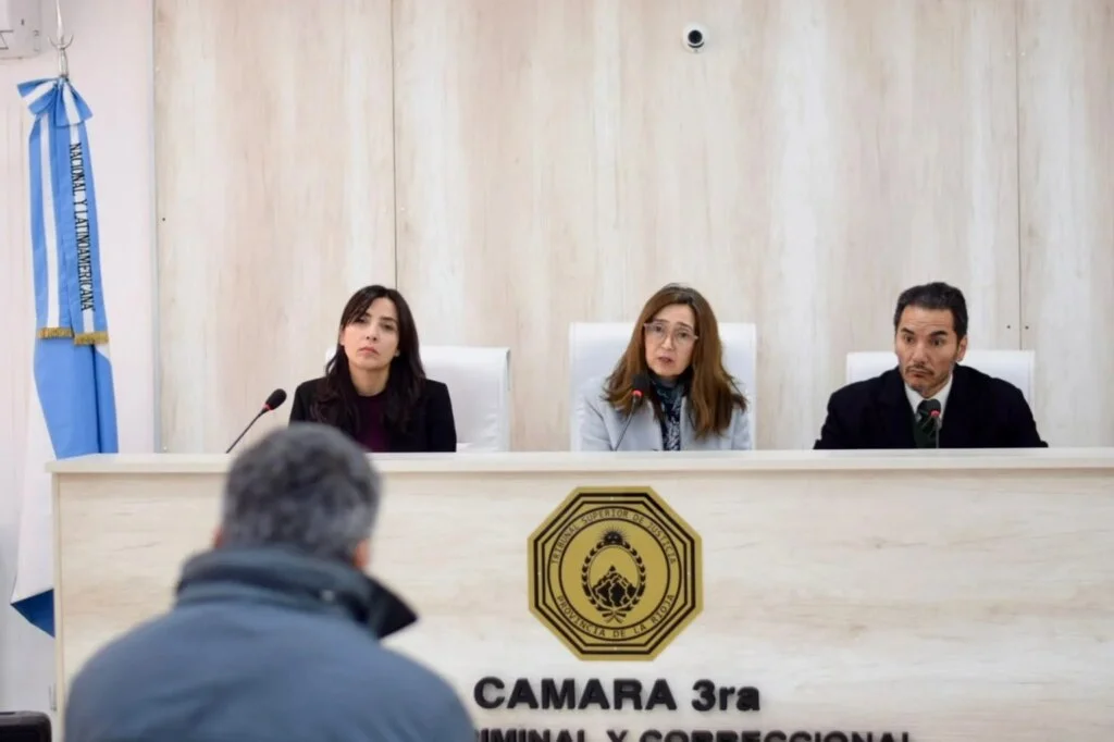 Condena solicitada en juicio por abuso: familia afectada clama justicia en La Rioja