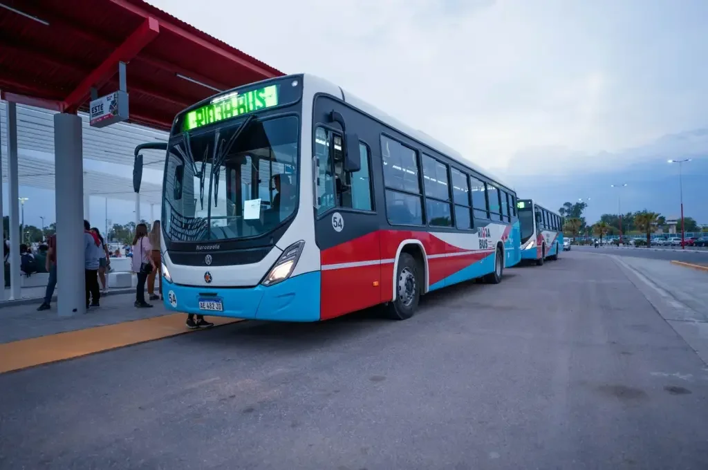 El 1° de mayo, vecinos de la Capital y zonas rurales sin servicio de Rioja Bus.