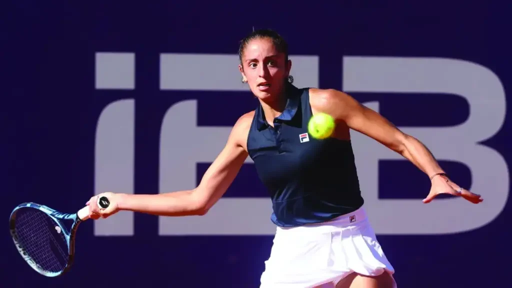 Jazmín Ortenzi se destaca en el torneo internacional de tenis en Florida