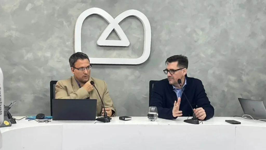 Juan Luna Corzo enfrenta críticas y reafirma su compromiso con el Gobierno riojano