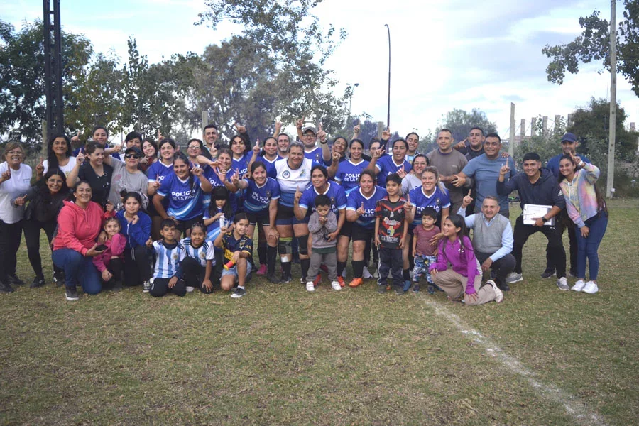 La Legislatura se lleva el título en fútbol femenino en las Olimpiadas Policiales