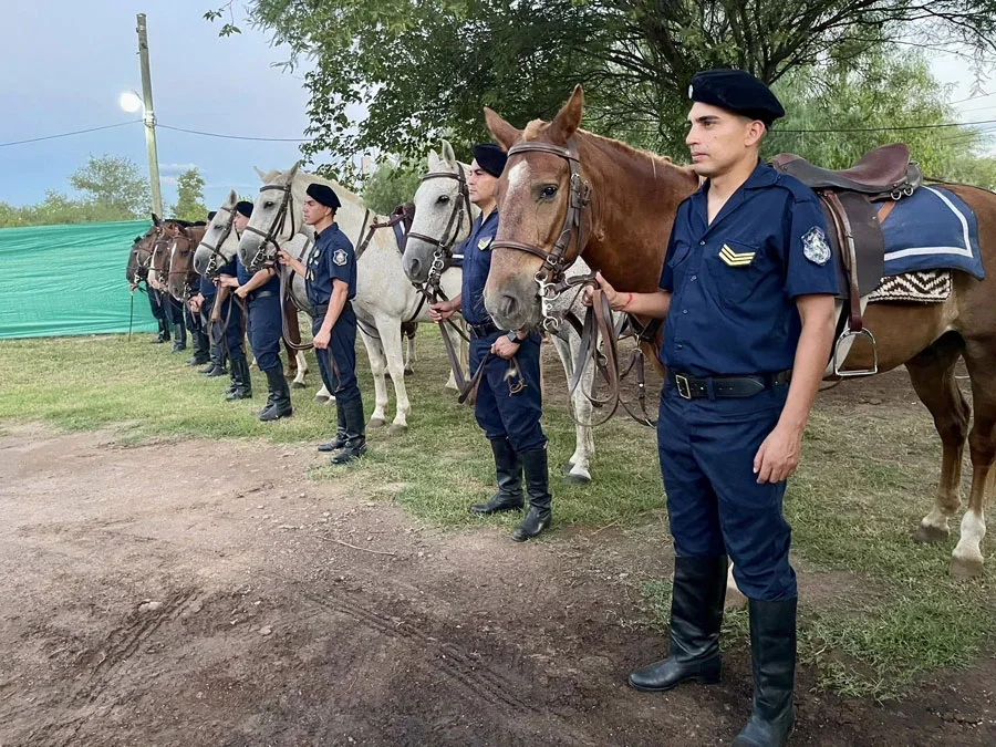 La Policía Montada conmemora 23 años de servicio en una emotiva ceremonia en La Rioja