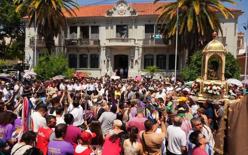 La Rioja revive su tradición: Tinkunaco reúne a miles en una celebración histórica