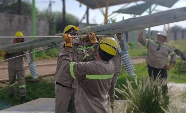 Mejoras en el servicio eléctrico: vecinos de La Rioja experimentan cortes frecuentes
