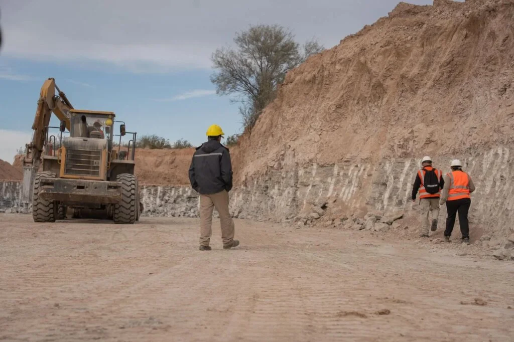 Ocho nuevos puestos de trabajo en Los Llanos gracias a la minería de yeso