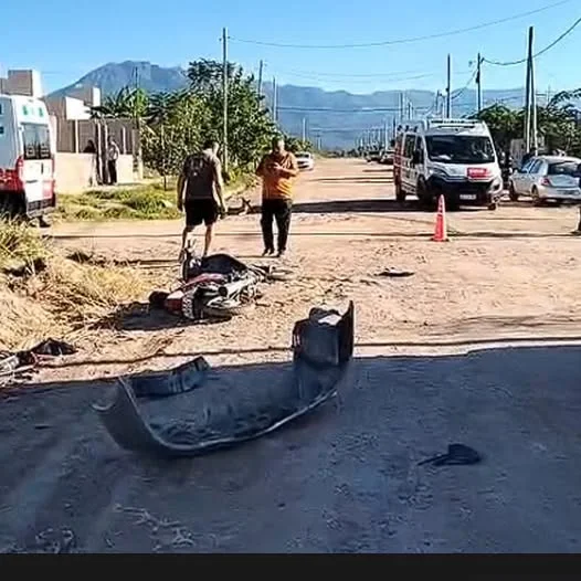 Operativo de emergencia en barrio Las Talas tras choque que dejó un herido grave