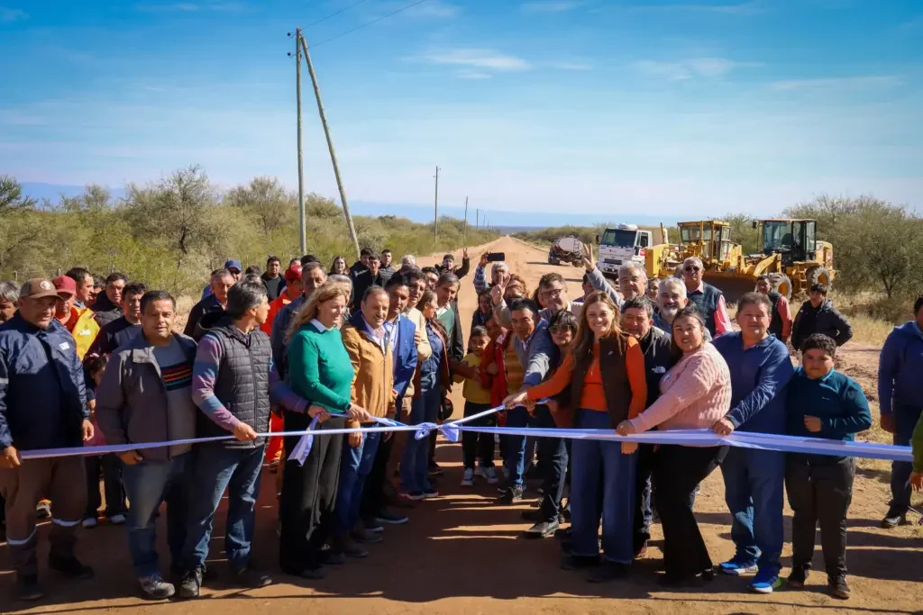 San Pedro celebra la llegada de un nuevo camino rural de 18 km en Facundo Quiroga