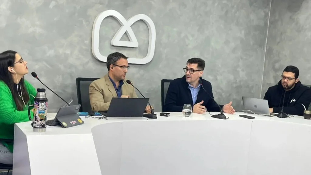 Trabajadores públicos de La Rioja recibirán aumento salarial y reactivan programa "Chachos