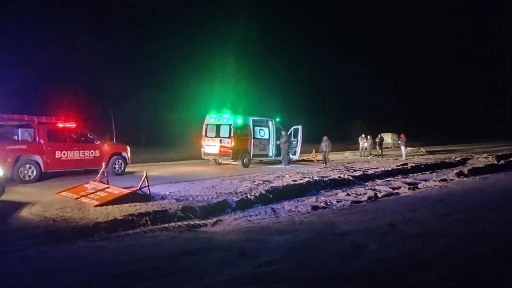 Trágico accidente: motociclista pierde la vida al chocar con un cartel en La Rioja