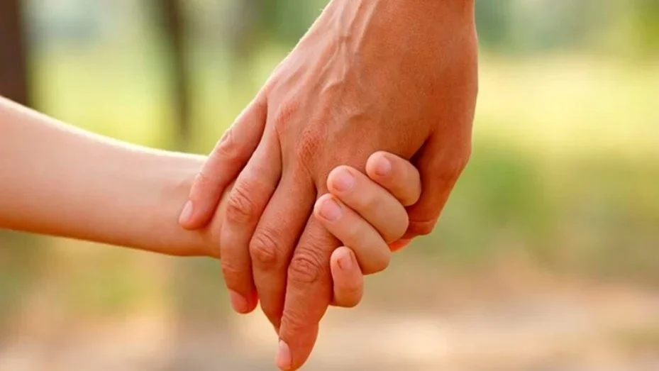 Abuela recibe tutela judicial para salvaguardar a menores en situación de vulnerabilidad