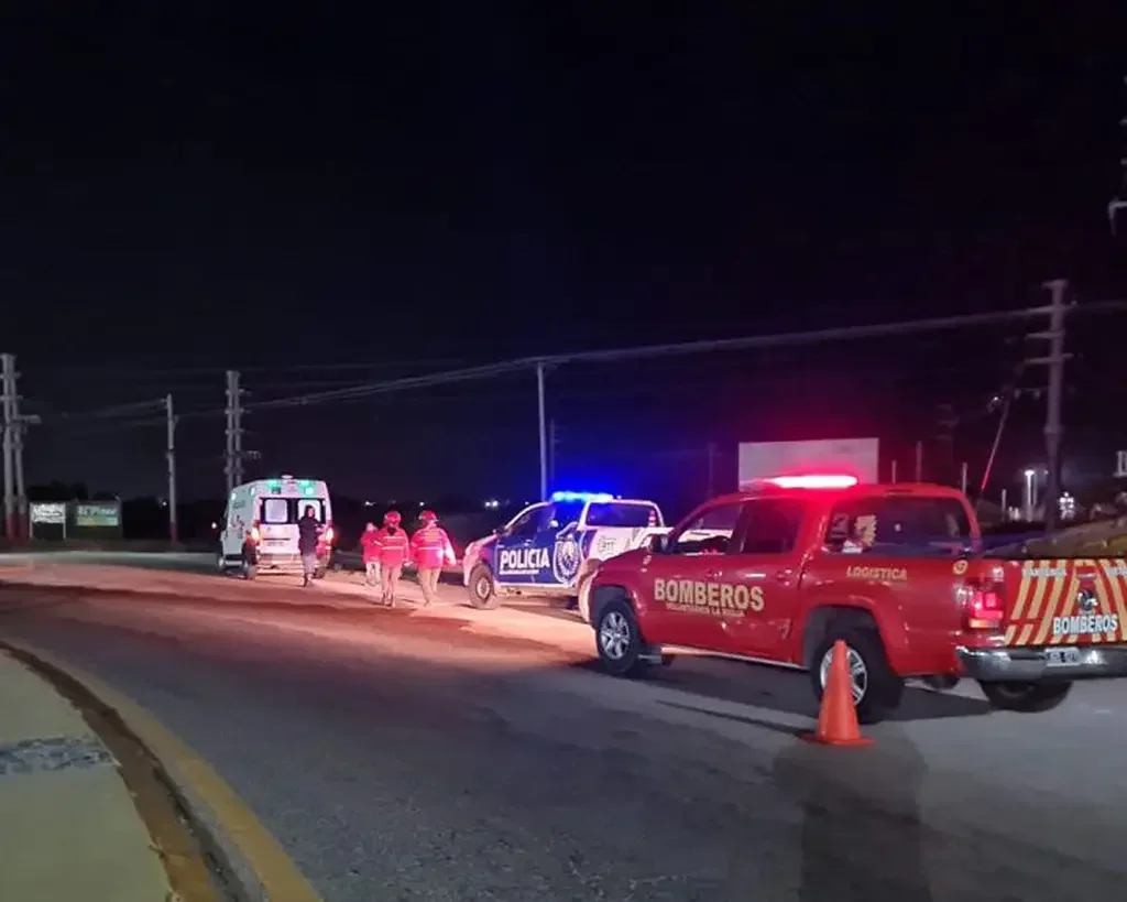 Accidente de moto en La Rioja capital: dos hermanas heridas tras caída