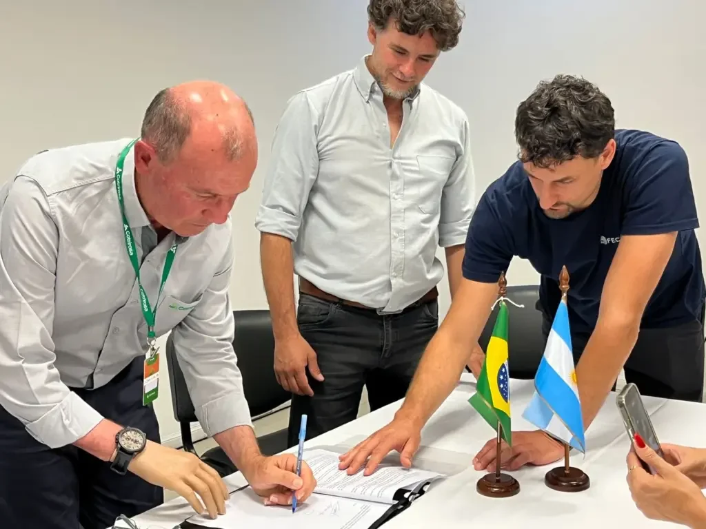 Acuerdo entre La Riojana y Cotrirosa: Un paso hacia el desarrollo agroalimentario regional