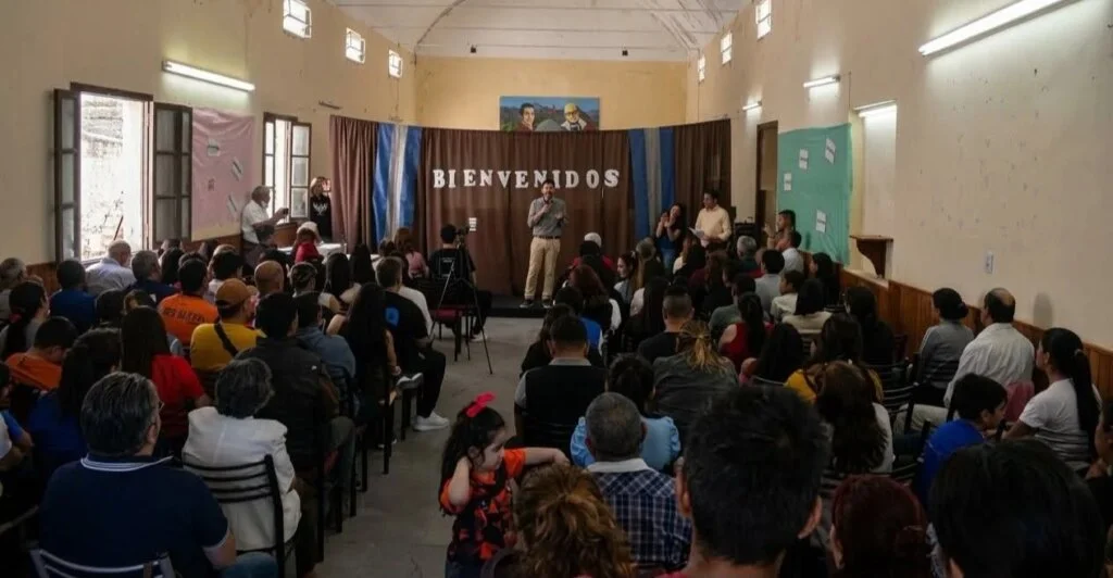 Álvarez lanza su candidatura a gobernador en Chamical y detalla su propuesta para La Rioja
