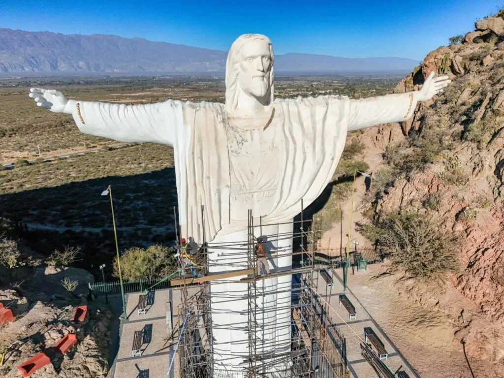 Avanza la restauración del Cristo de Portezuelo: obra emblemática para Chilecito