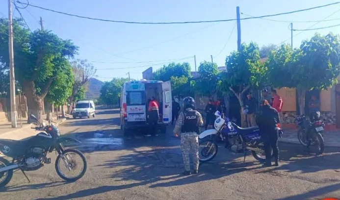 Buscan automóvil involucrado en accidente que dejó un motociclista herido en Chilecito
