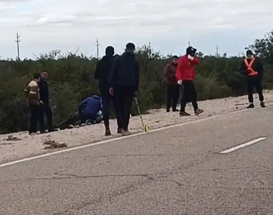 Camioneta arrolla a motociclistas en Ruta 75: grave accidente en la Costa Riojana