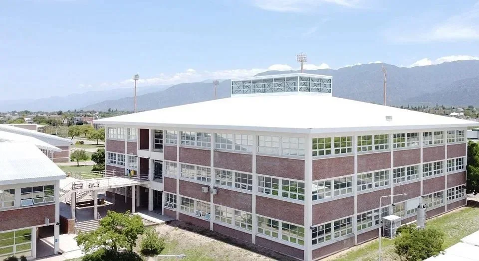 Docentes de la UNLaR se suman a la huelga por reclamos salariales esta semana