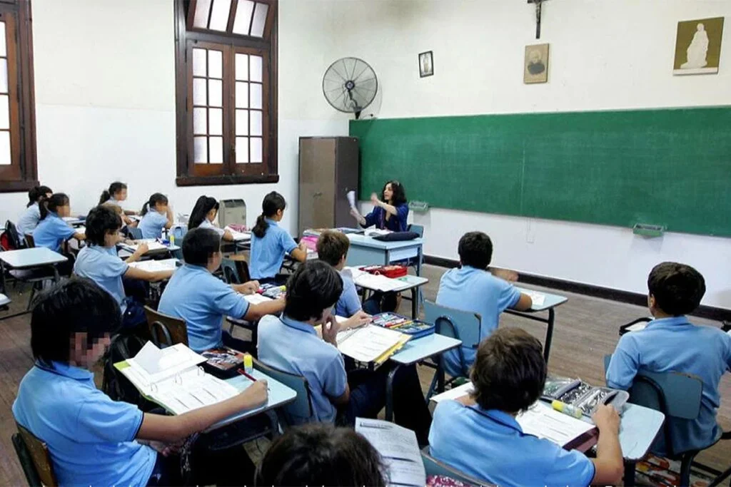 Docentes privados en La Rioja en estado de alerta por pagos atrasados