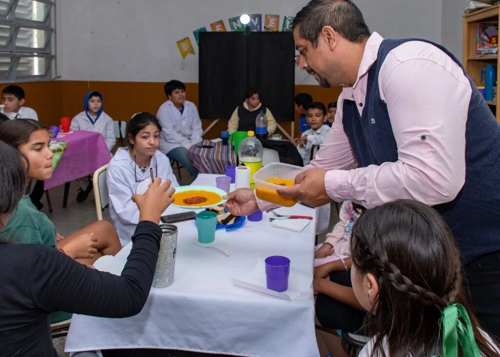 Estudiantes de La Rioja aseguran su acceso al Programa Alimentario Escolar este año