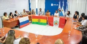Estudiantes internacionales eligen la UNLaR para enriquecer su formación académica