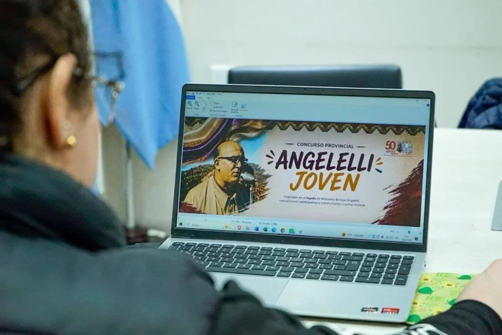 Estudiantes secundarios de La Rioja podrán participar en el concurso "Angelelli Joven