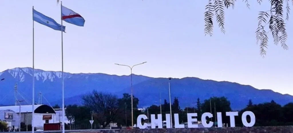 Extorsión en Chilecito: dos jóvenes detenidos por un reloj perdido en un encuentro íntimo