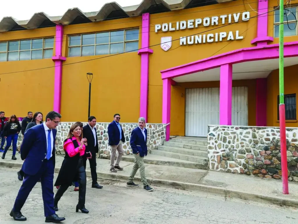 Famatina festeja 434 años con una jornada de actividades culturales y participación ciudadana