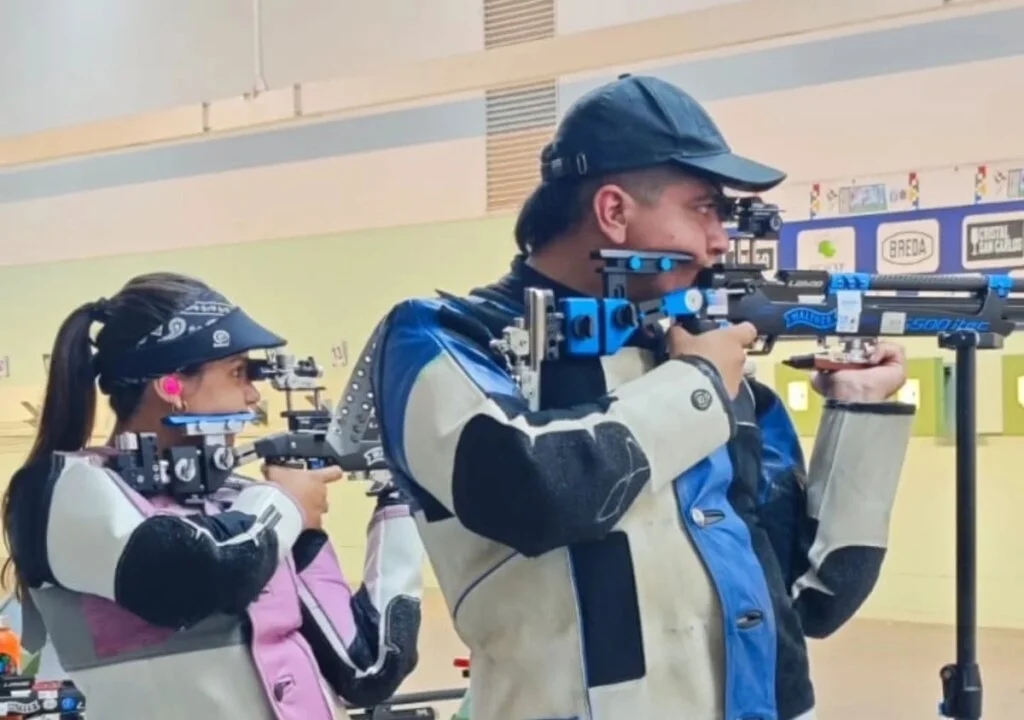 Fernanda Russo y Camilo Silva se destacan en el Torneo Apertura en Buenos Aires