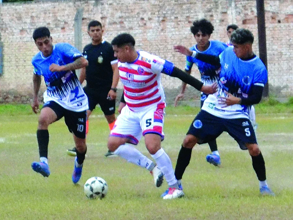 Independencia de Patquia se impone 2-0 a Alas y comienza con buen pie en el campeonato