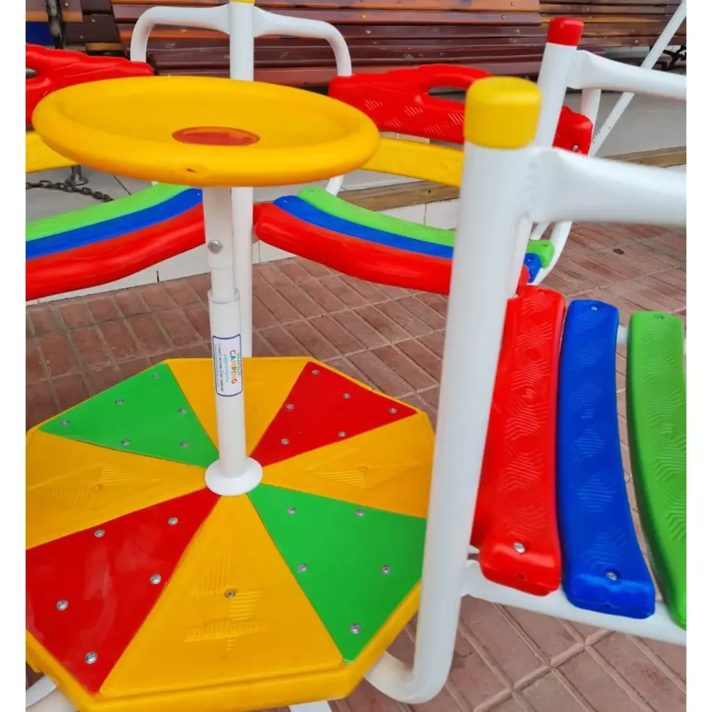 La calesita infantil robada vuelve a su lugar tras la rápida intervención policial en La Rioja