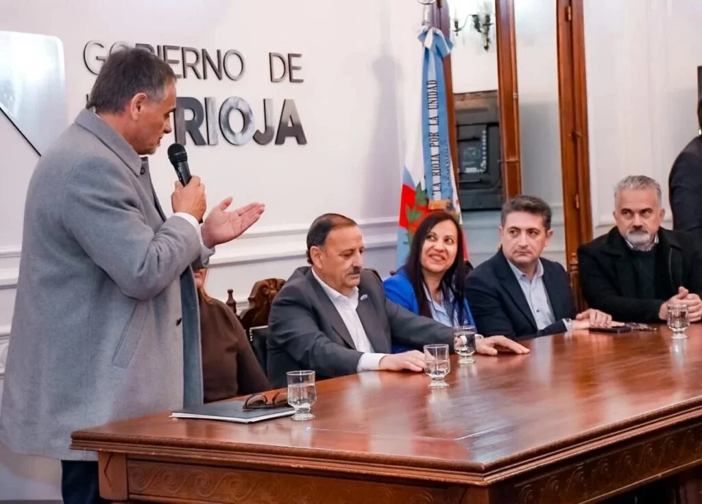 La planificación territorial de la UNLaR incluye mejoras para 18 departamentos de La Rioja