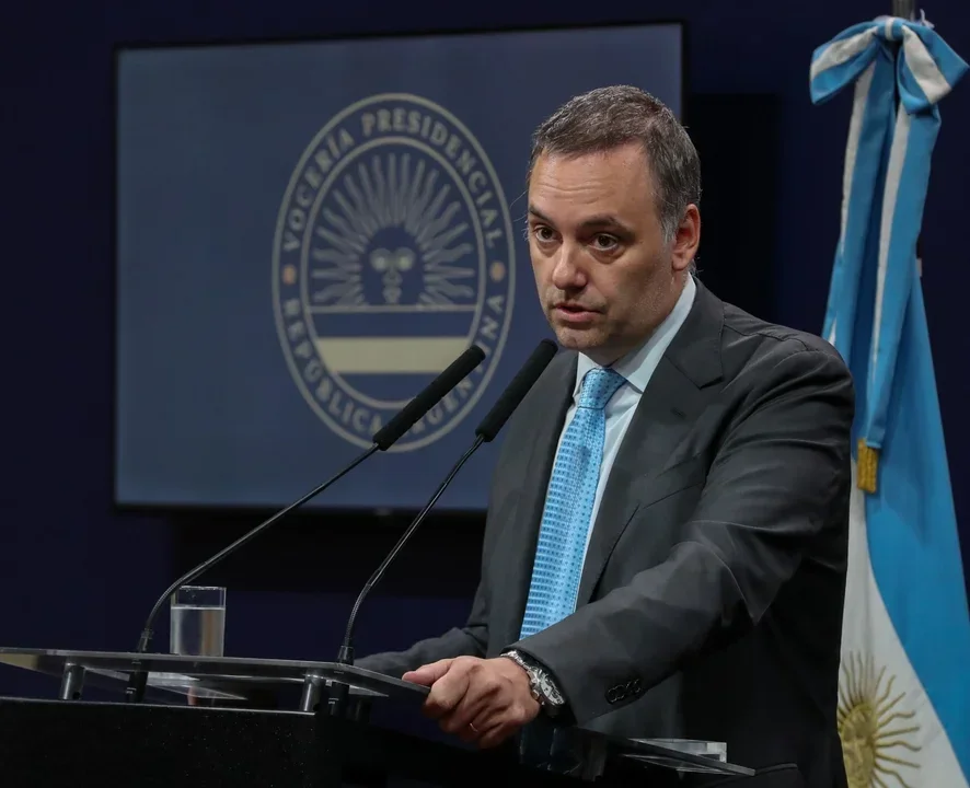 La PSA avanza en la investigación de Manuel Adorni con nuevos hallazgos en TV Pública