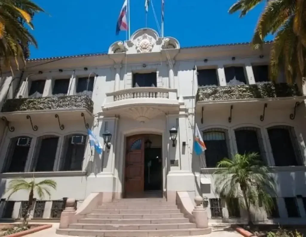 La Rioja enfrenta drástica disminución en transferencias nacionales por habitante