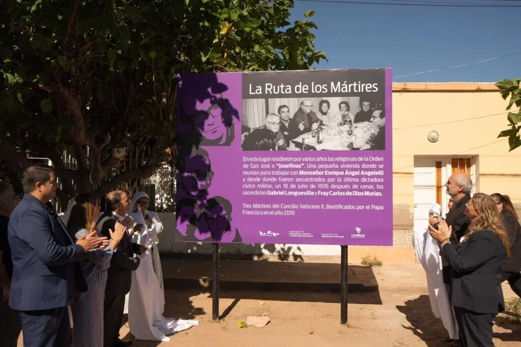 La "Ruta de los Mártires" cobra vida con nueva señalización inaugurada por Quintela