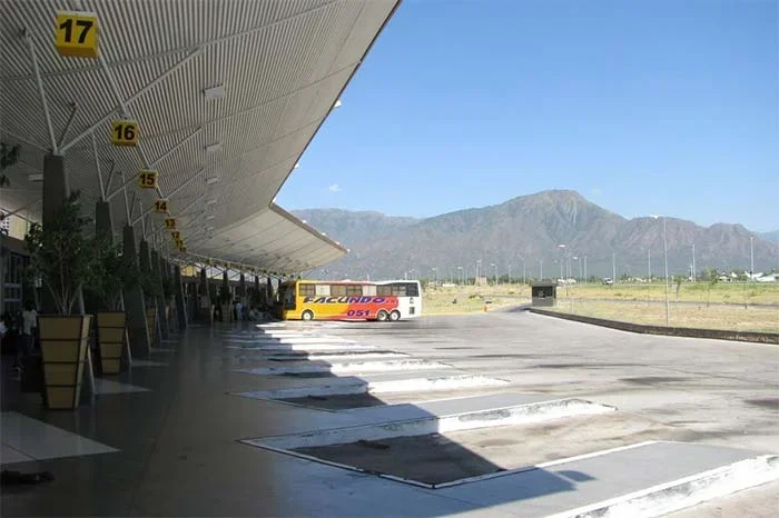 La Terminal de Ómnibus de La Rioja sigue con baja afluencia de pasajeros tras el feriado