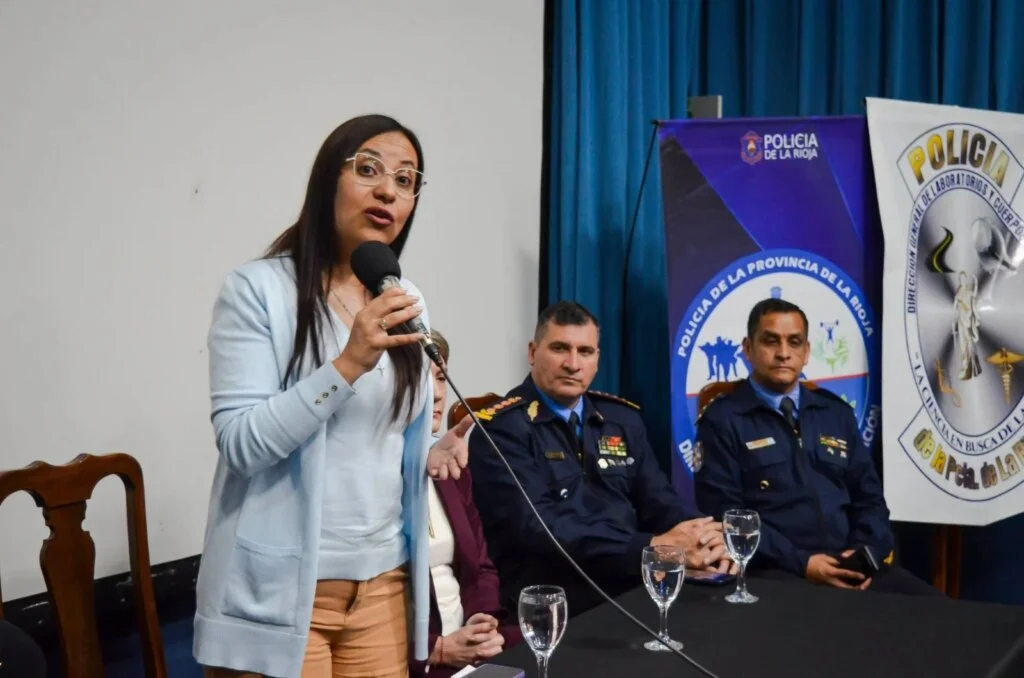 La UNLaR avanza en su gestión bajo la conducción de Natalia Álvarez Gómez