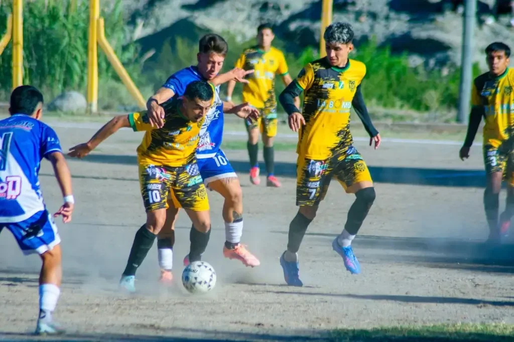 Malanzán avanza a semifinales tras vencer 3-1 a San Francisco en el Provincial