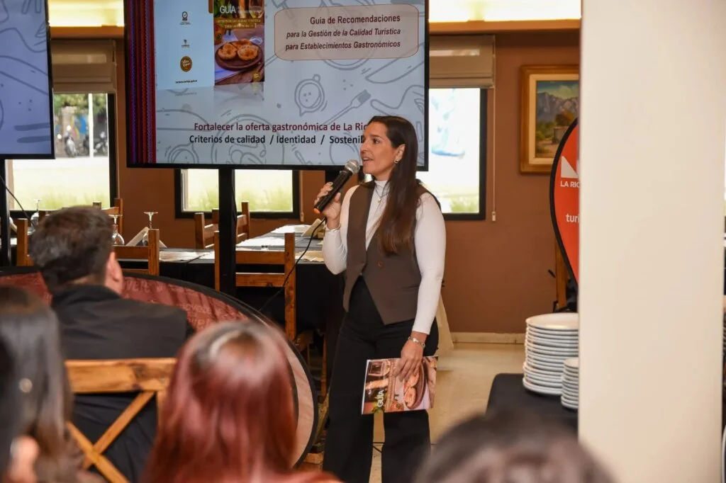 Mejoras en la gastronomía local: nueva guía del Gobierno provincial para chefs y restaurantes