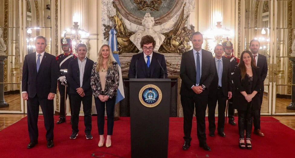 Milei revela esta noche el fallo de YPF en cadena nacional: expectativas en todo el país