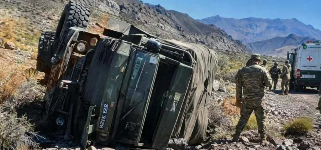 Militares accidentados en Famatina: heridos son llevados a la capital provincial