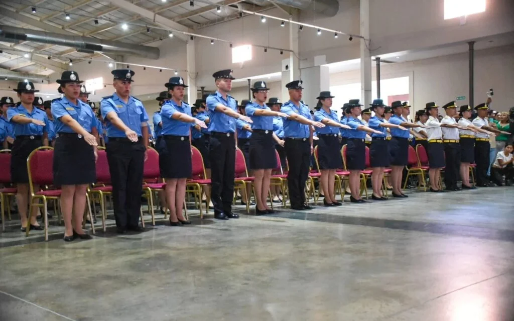 Nuevas autoridades policiales asumirán en La Rioja: juramento del gobernador Quintela
