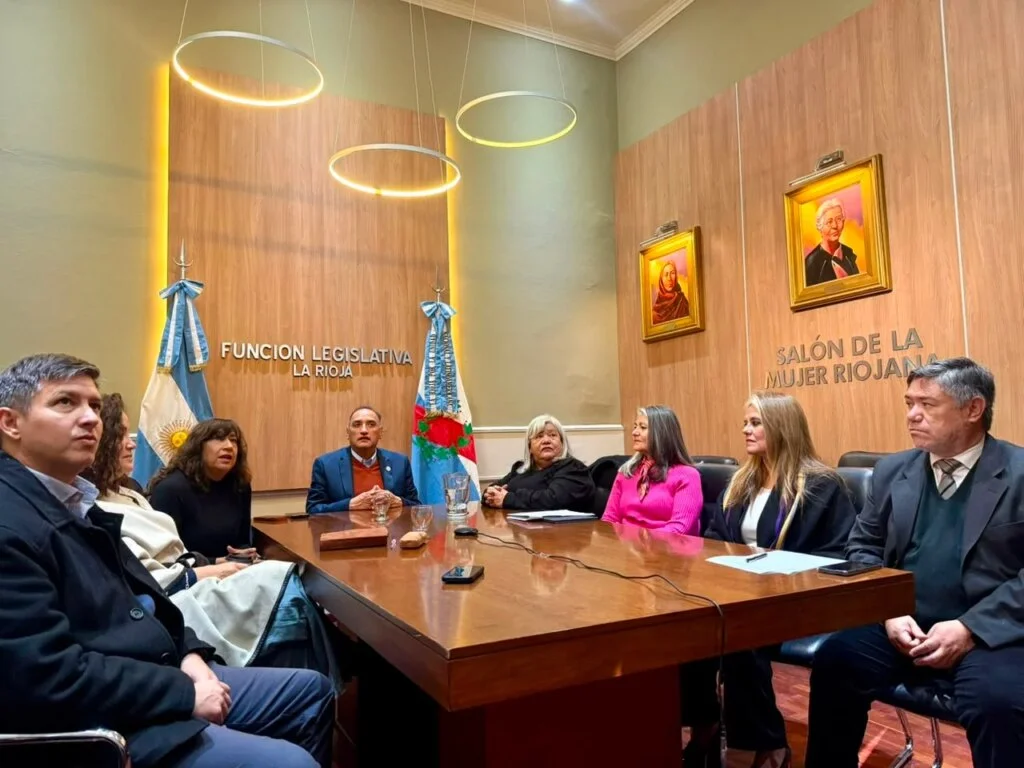 Nuevo programa busca potenciar la participación ciudadana en los concejos deliberantes de La Rioja