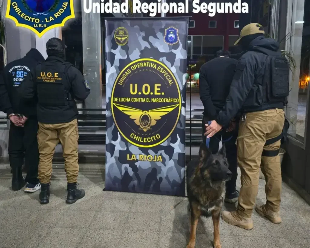 Operativos en Chilecito: dos detenidos por el hallazgo de cocaína en su poder