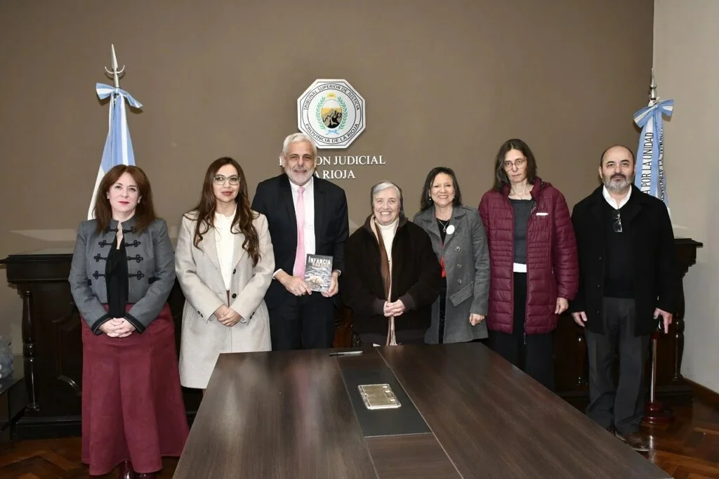 Políticas de protección infantil: Martha Pelloni se reúne con el TSJ en La Rioja