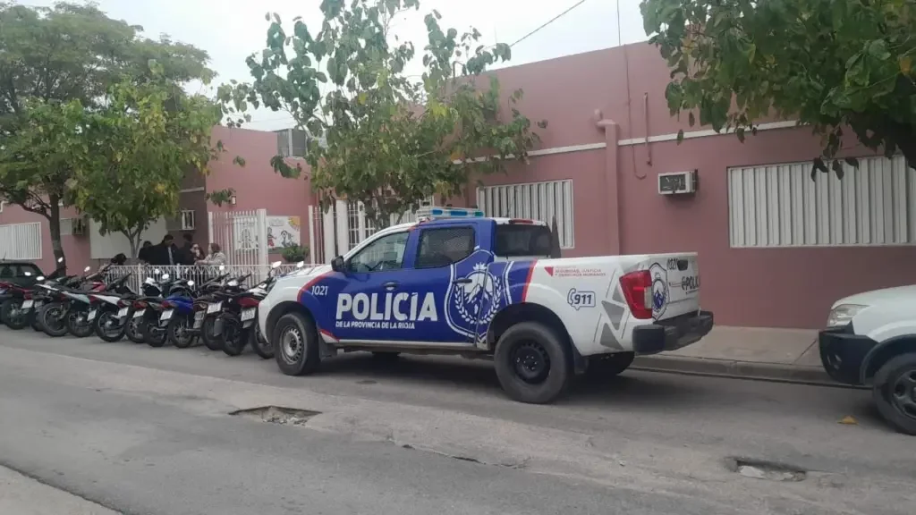Protocolo de seguridad en la escuela Dante Alighieri tras amenaza intimidante