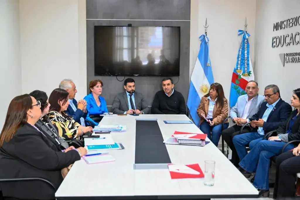 Protocolo provincial para combatir la violencia escolar en La Rioja implementado ahora.