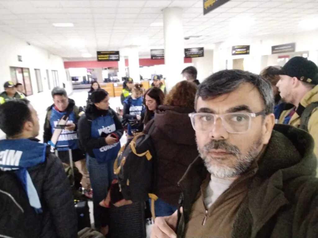 Reacción en La Rioja tras la expulsión de Martín Illanez en misión de derechos humanos en Bolivia