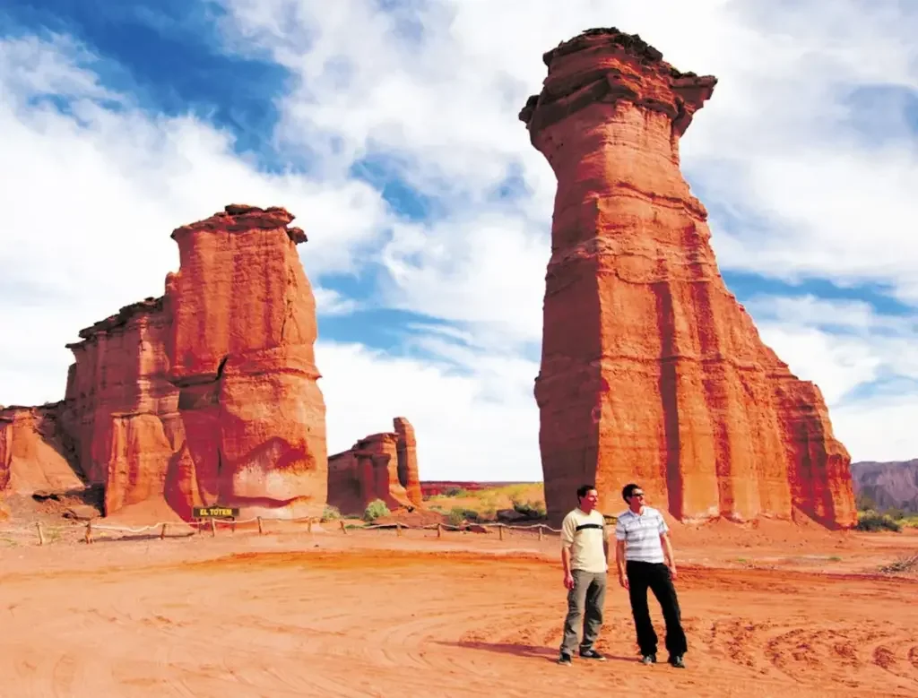 Semana Santa en La Rioja: un atractivo turístico entre la fe y la aventura natural