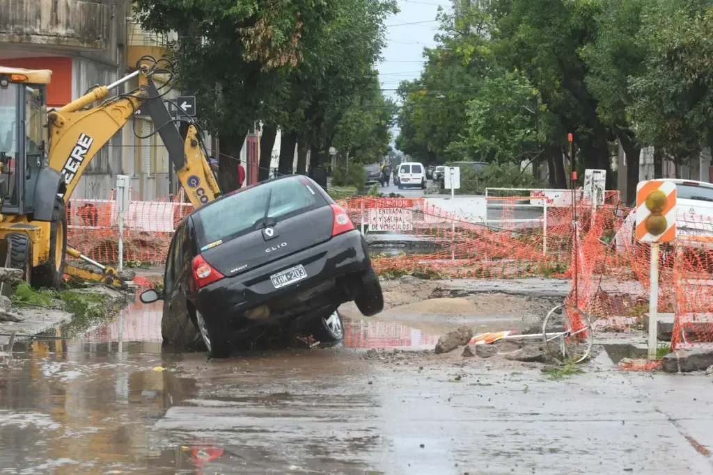 Temporal severo provoca evacuaciones y daños en Santa Fe y Córdoba